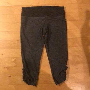 Moving Comfort Capris!